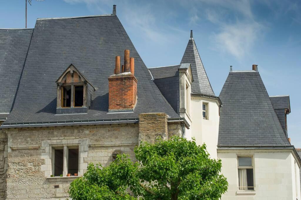 Appartement De Caractere Au Coeur Du Vieux Tours Exterior foto